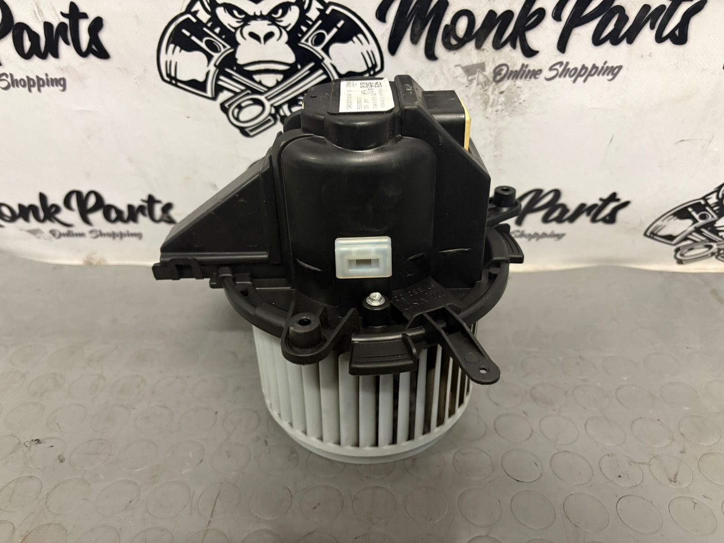 Motor calefacción PEUGEOT PARTNER III y RIFTER 5P1330400