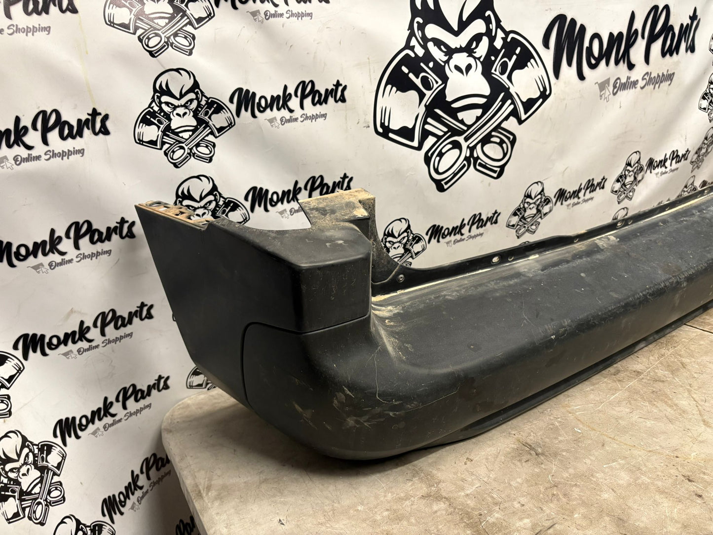 Paragolpes trasero PEUGEOT PARTNER III