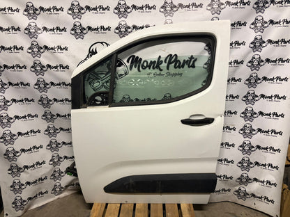 Puerta delantera izquierda PEUGEOT PARTNER III