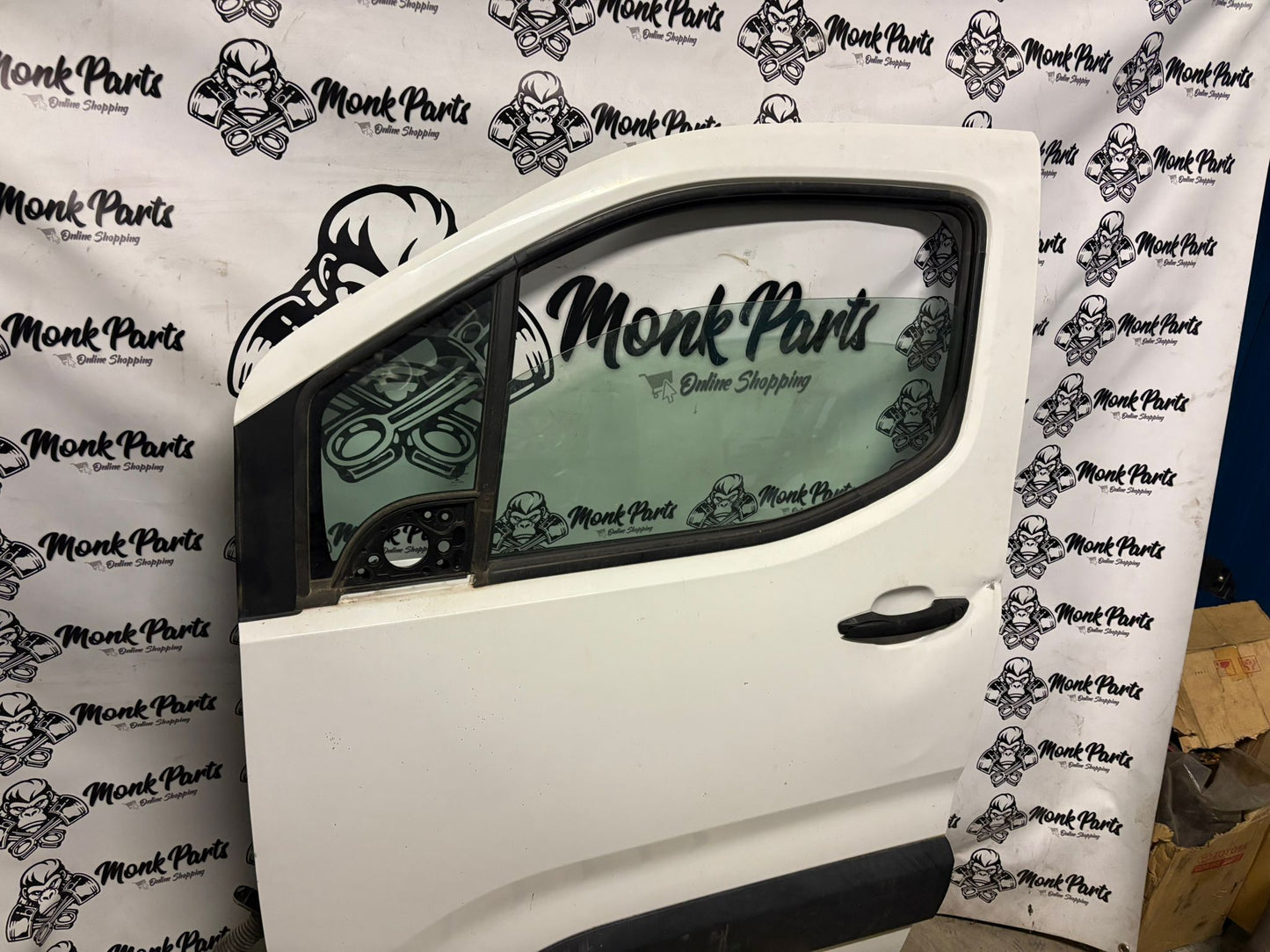 Puerta delantera izquierda PEUGEOT PARTNER III