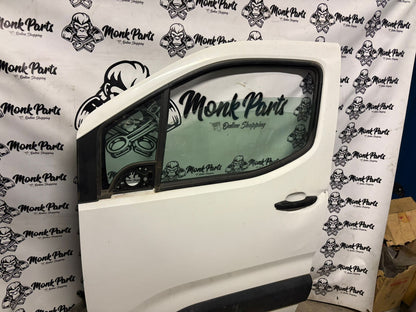 Puerta delantera izquierda PEUGEOT PARTNER III