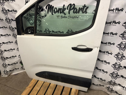 Puerta delantera izquierda PEUGEOT PARTNER III