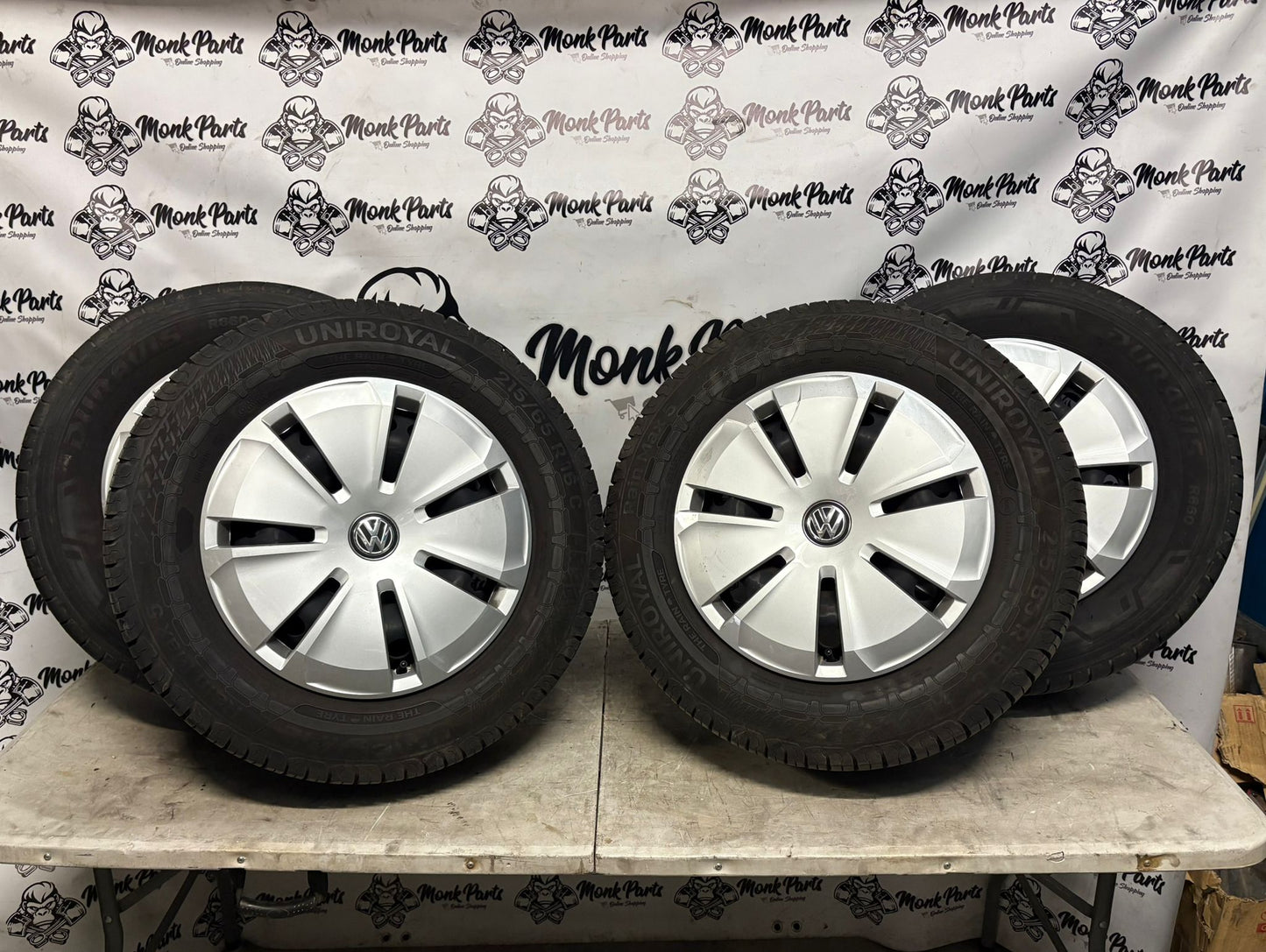 Llantas con neumatico VOLKSWAGEN TRANSPORTER 16'' 215/65 R16C 109-107T