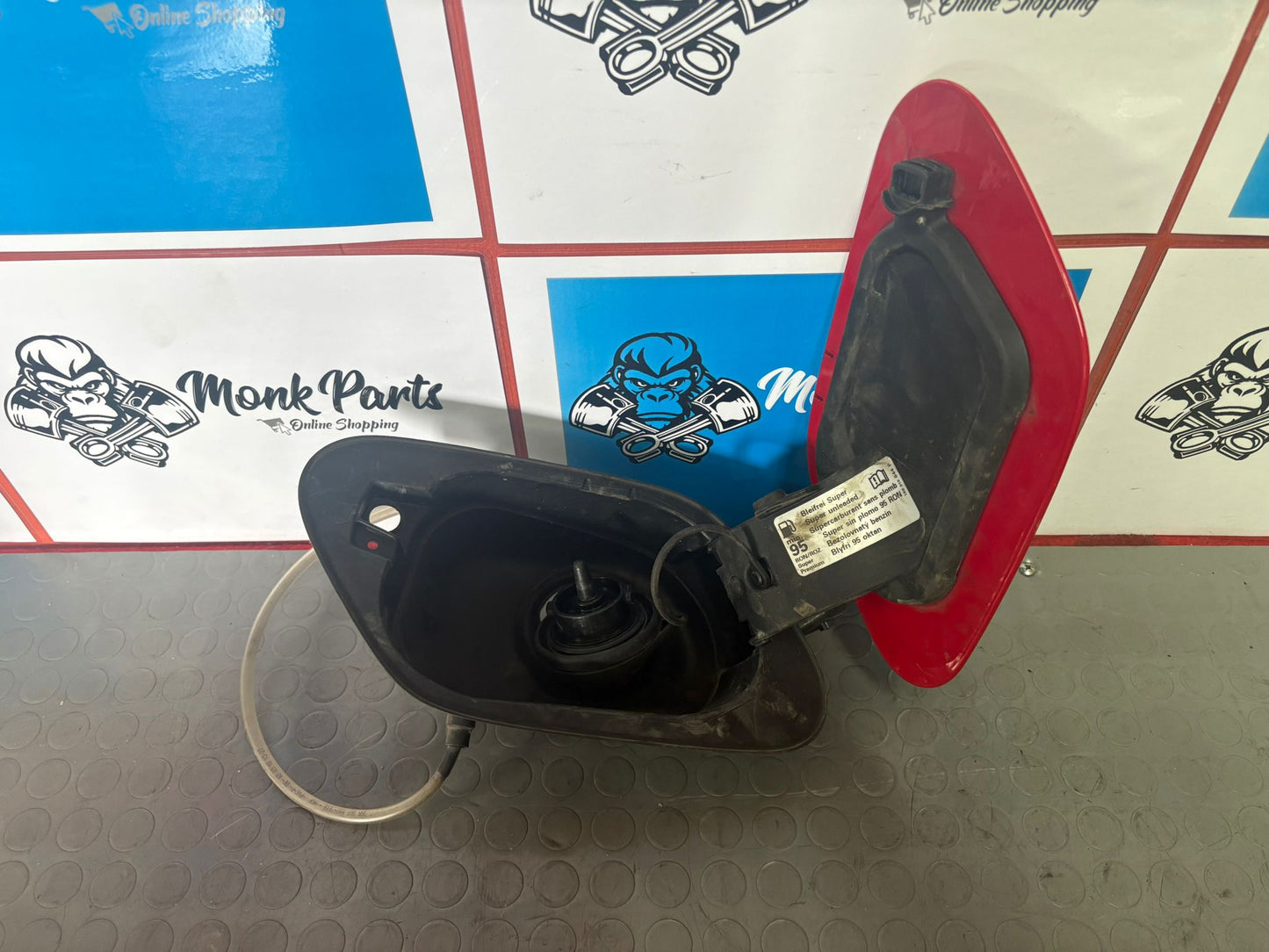 Tapa deposito VOLKSWAGEN GOLF VII 7 5G0809857