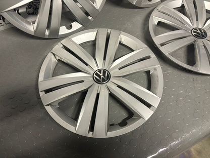 Tapacubos VOLKSWAGEN TOURAN y CADDY 16'' Originales 5TA601147