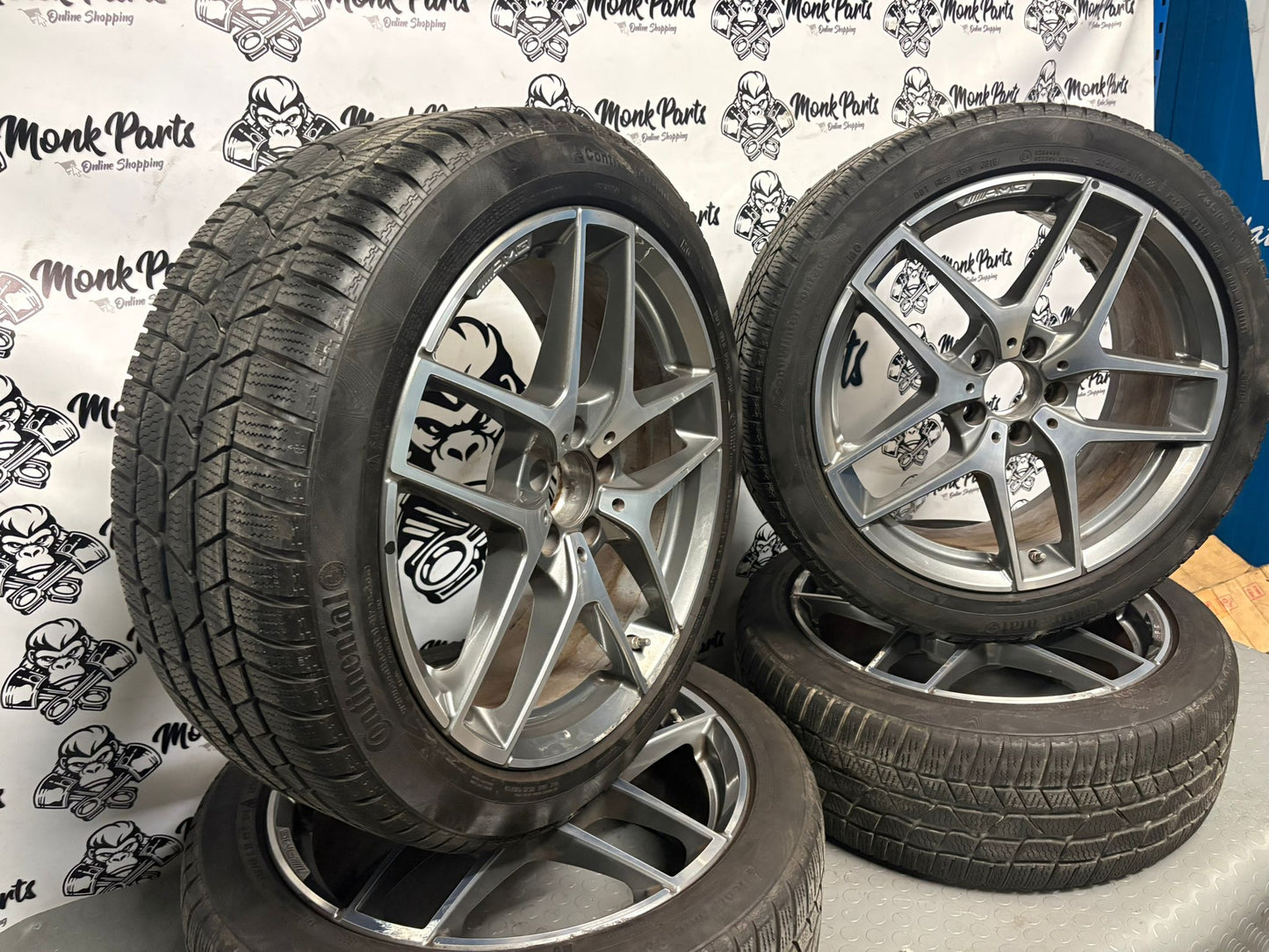 Llantas con neumático 19'' MERCEDES GLA 45 AMG Originales A1564013000