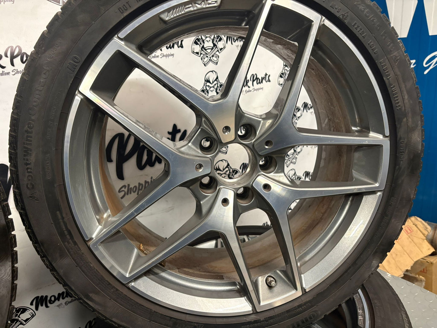 Llantas con neumático 19'' MERCEDES GLA 45 AMG Originales A1564013000