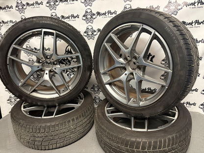 Llantas con neumático 19'' MERCEDES GLA 45 AMG Originales A1564013000