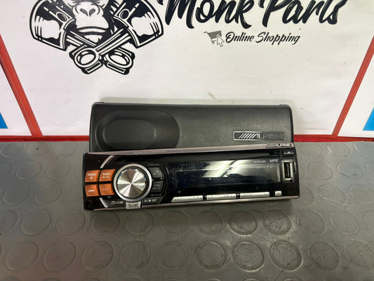 Caratula radio usb ALPINE S00129500