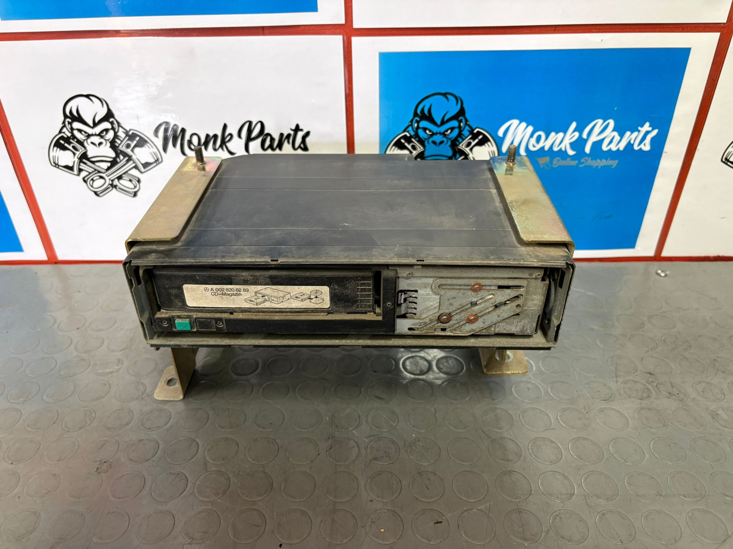 Cargador CD MERCEDES G C CLK SL A2038703389