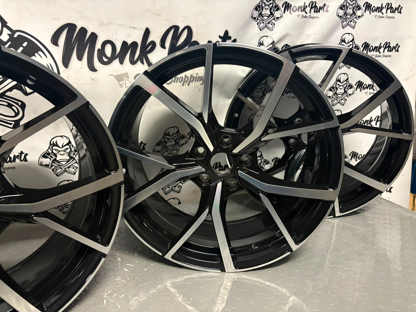 Llantas VALENTINO para VOLKSWAGEN 19''