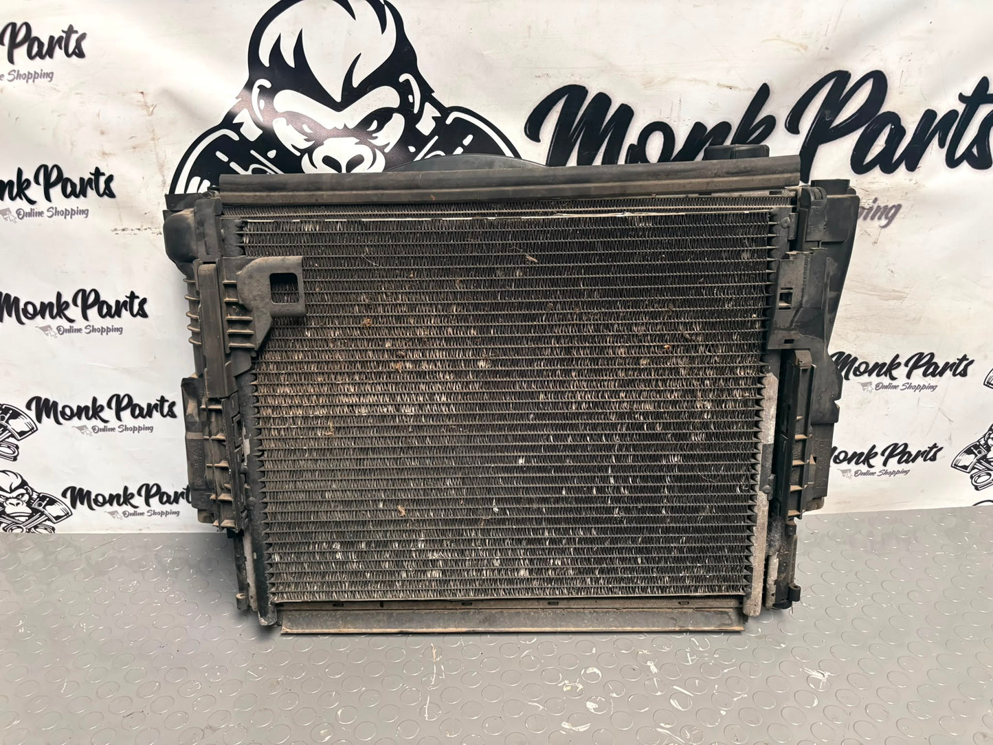 Radiador con electroventilador BMW Z4 E85 E86 2.5