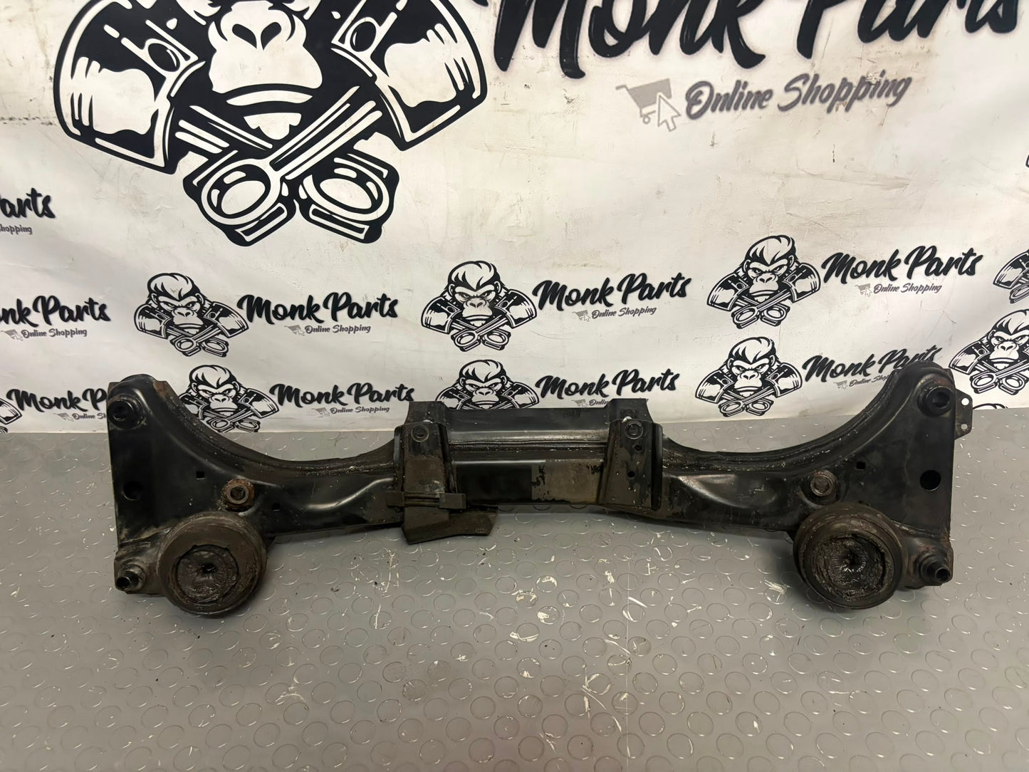 Puente delantero cuna BMW Z4 E85 E86 1096902