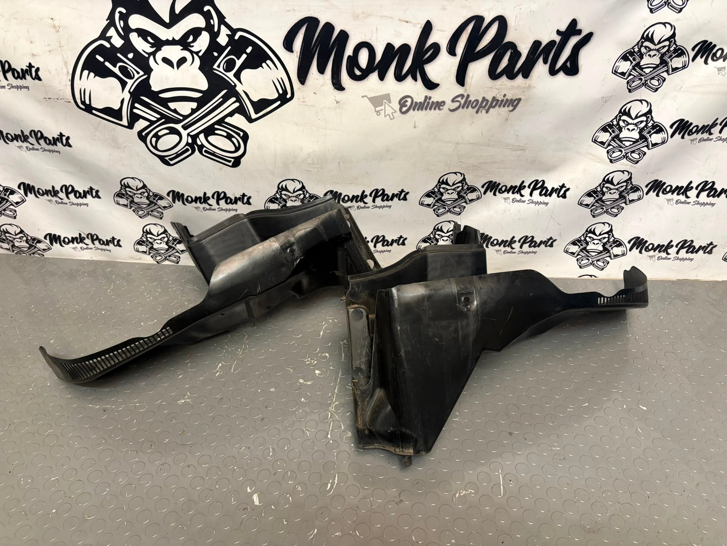 Molduras desague capota BMW Z4 E85 7053455 7053456