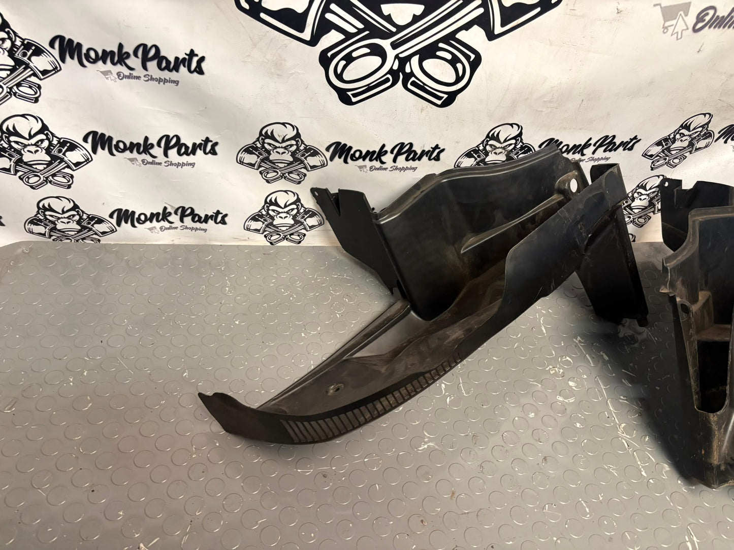 Molduras desague capota BMW Z4 E85 7053455 7053456