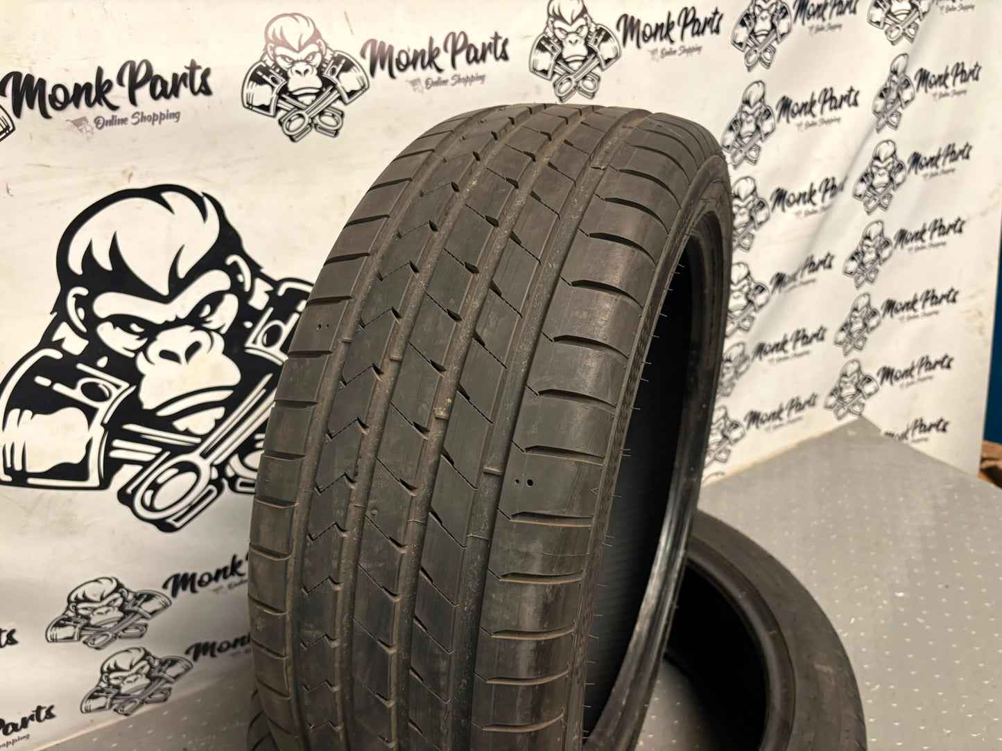 2 Neumáticos 225/45 R18 95W XL OVATION SPORT , Seminuevos , Año 2025