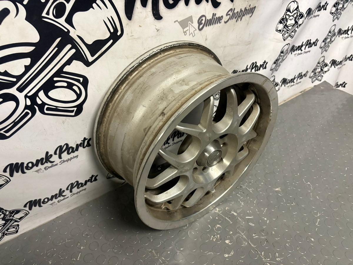 1 Llanta RT-MESH 15'' 6,5x15 ET38 4x100 y 4x108