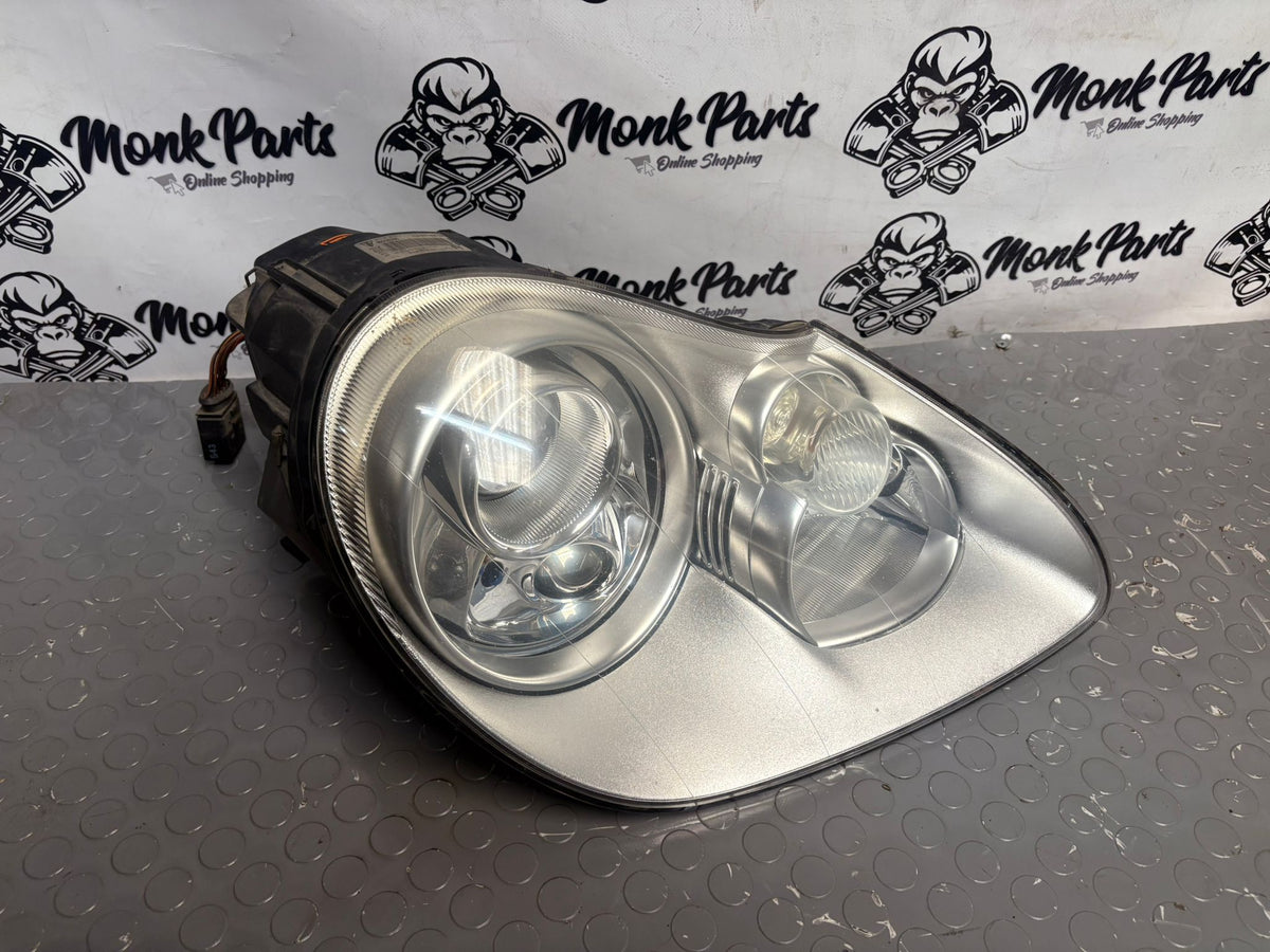 Faro delantero derecho xenón PORSCHE CAYENNE 955 7L5941006R