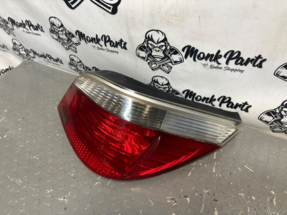 Faro trasero derecho BMW SERIE 5 E60 6910768
