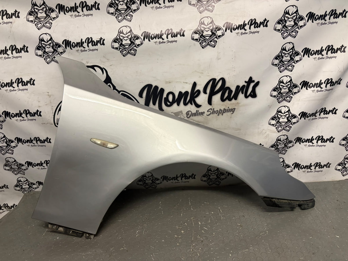 Aleta delantera derecha BMW SERIE 5 E60 E61 Original