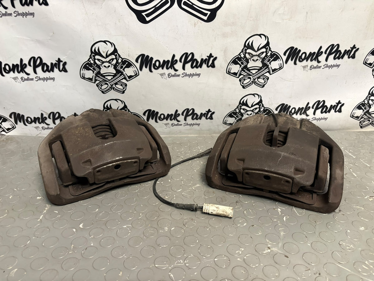 Pinzas freno delanteras BMW 530d E60 E61 Originales