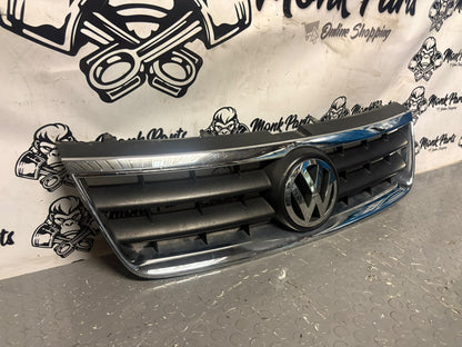 Rejilla delantera VOLKSWAGEN TOUAREG 7L 7L6853653