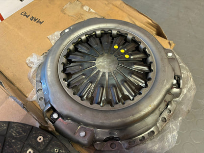 Kit embrague TOYOTA LAND CRUISER J15 150 2.7 NUEVO , Original