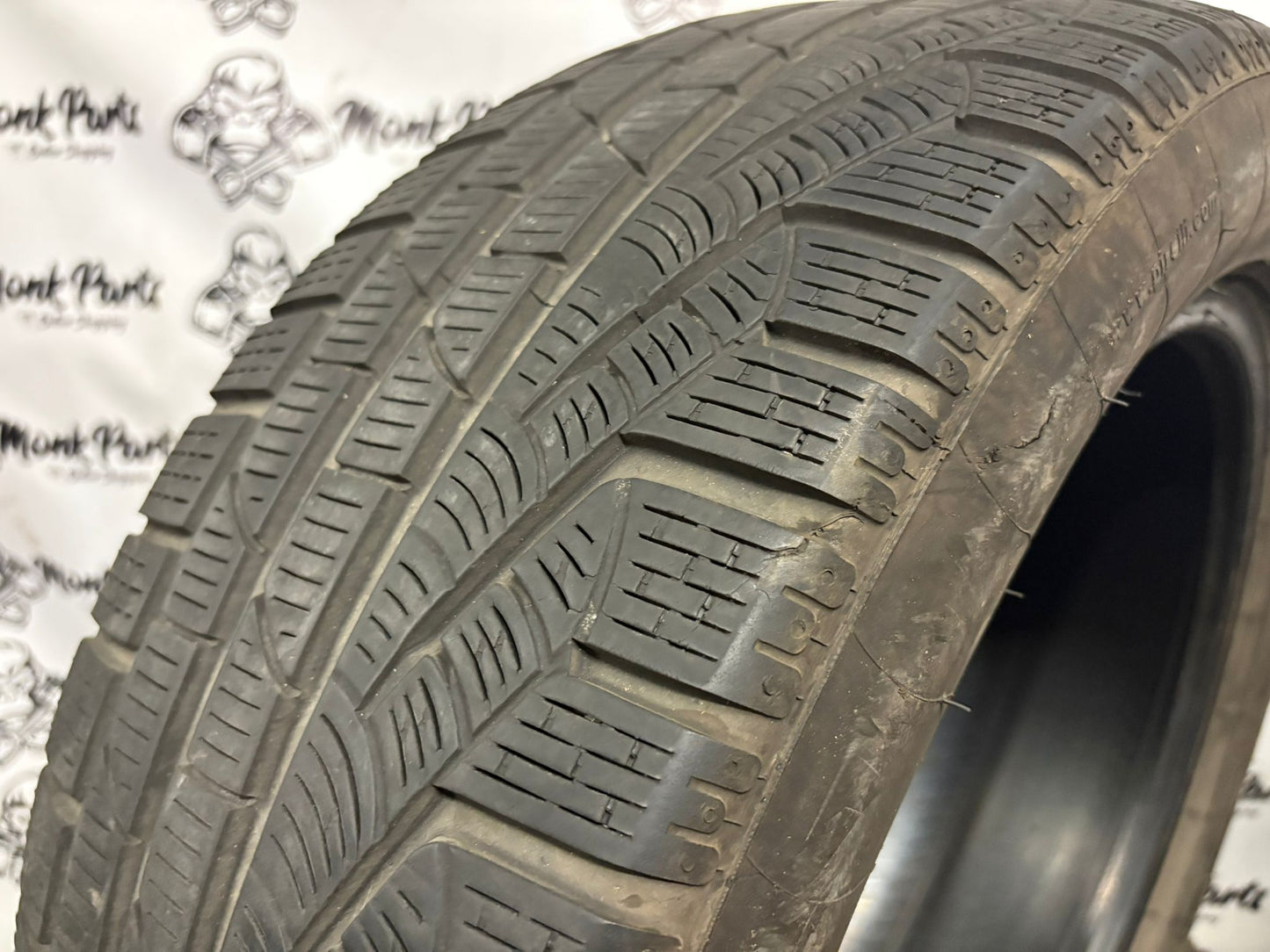 4 Neumáticos 235/50 R19 103H PIRELLI SOTTOZERO , 80% , año 2023