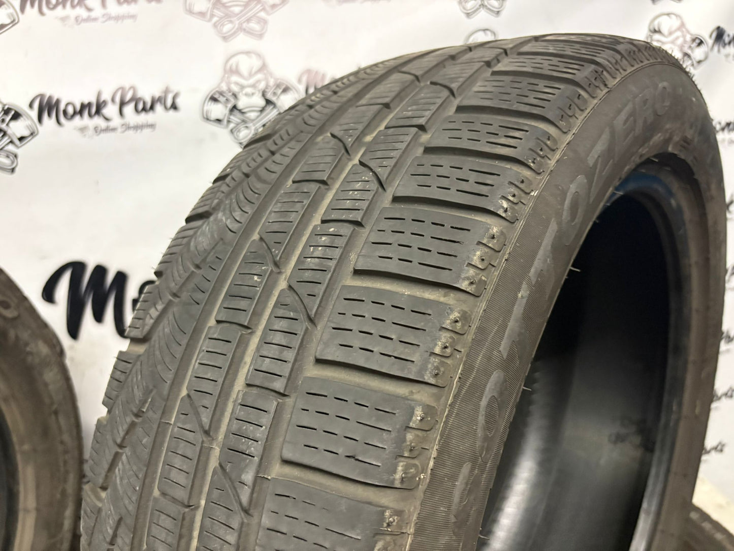 4 Neumáticos 235/50 R19 103H PIRELLI SOTTOZERO , 80% , año 2023