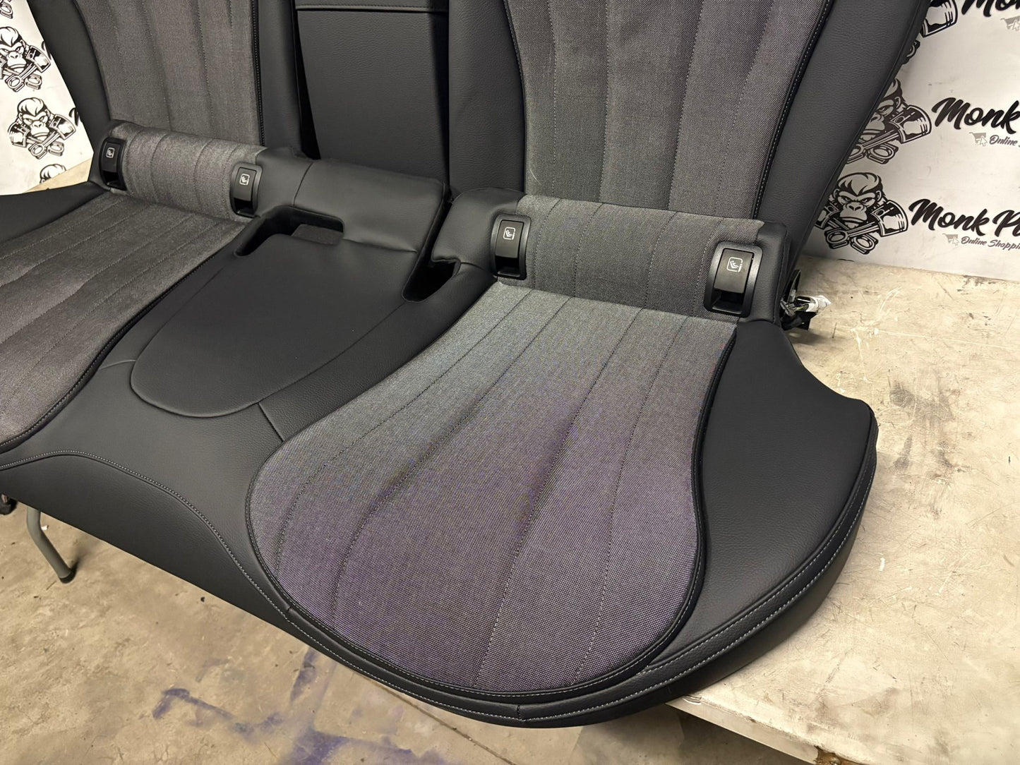 Asiento trasero MERCEDES E W214 , NUEVO A2149209700 A2145403822 A2145409026