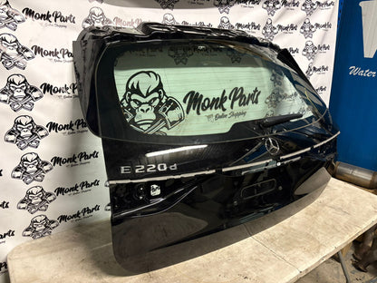 Porton maletero MERCEDES E W214 A2147420700 , NUEVO (negro)