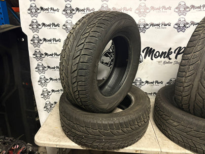 Neumaticos 245/65 R17 107T COOPER WEATHER-MASTER WSC (año 2020)