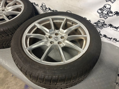 Llantas con neumático PORSCHE MACAN GTS 20'' Originales